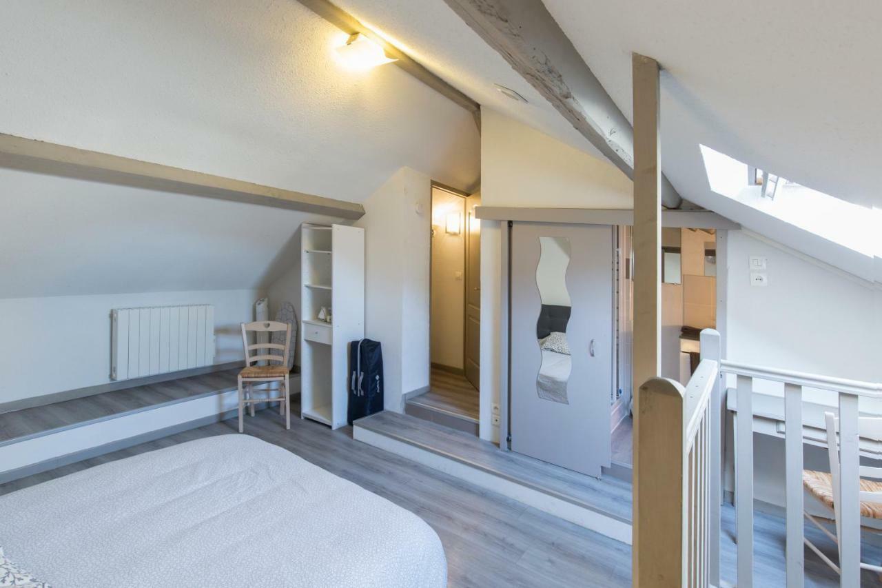 Decouvrir Lourdes Apartment Luaran gambar
